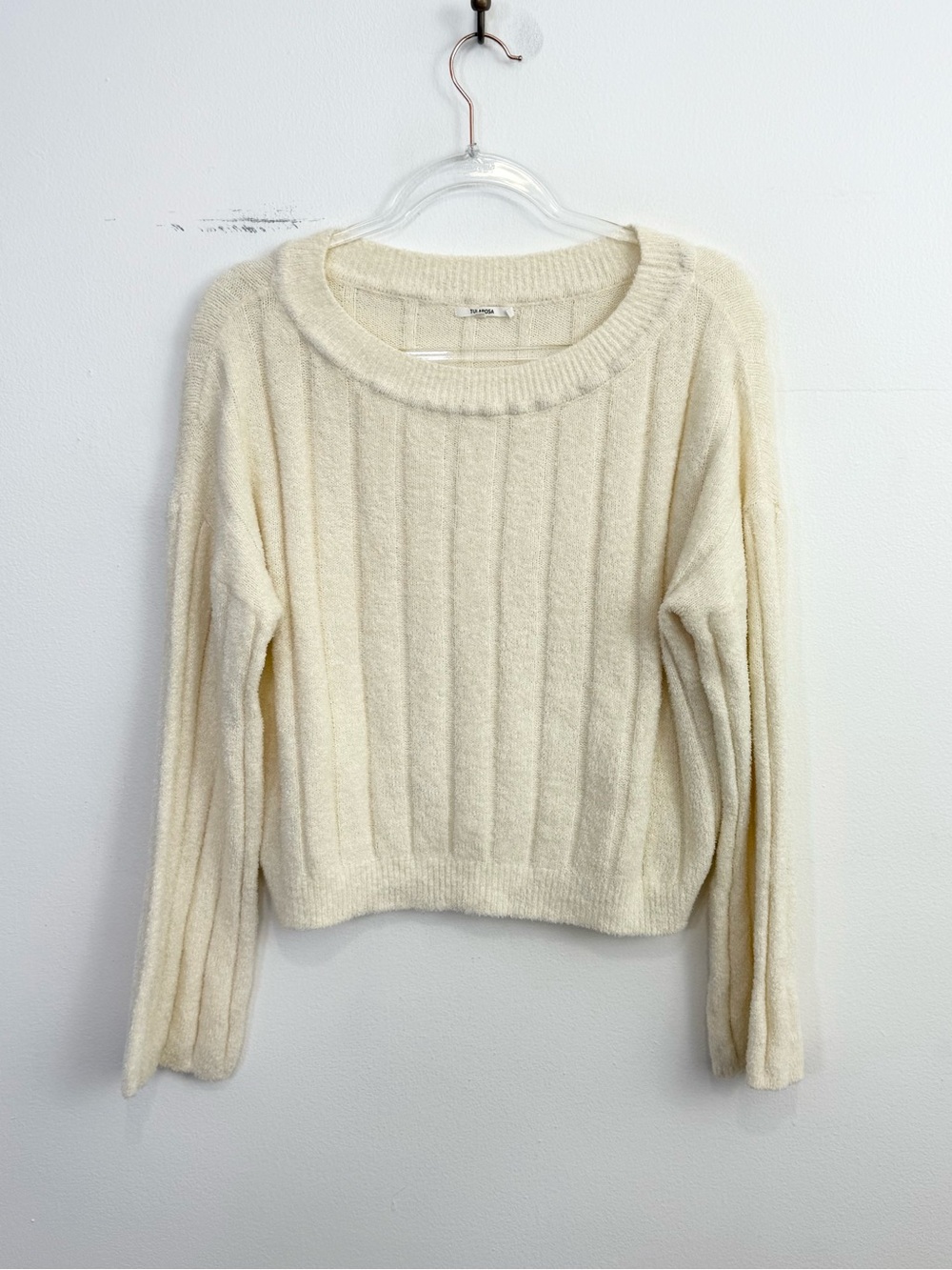 Tularosa Cream Ribbed Fuzzy Knit Cropped Sweater Small Cozy Soft